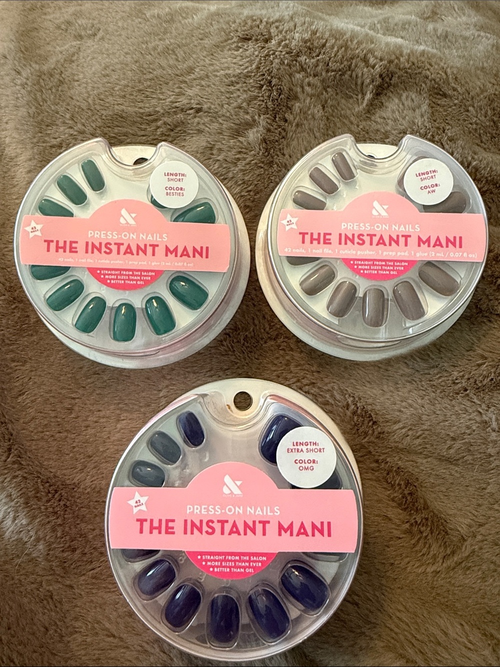 Olive & June Press-On Nails The Instant Mani - Green, Gray, Dark Blue